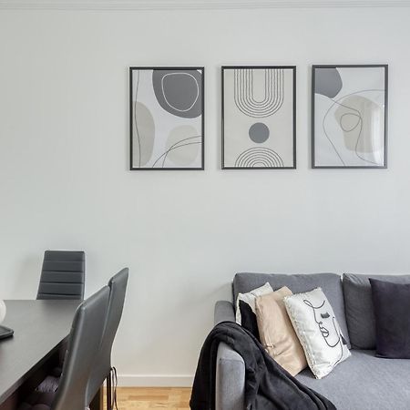 Maison 8 Personnes - Parking - Metro 7 Et Rer B A 6 Minutes La Courneuve Eksteriør billede